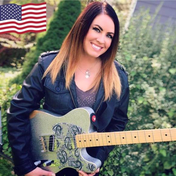 Meet your Posher, Nikki - Picture 1 of 1